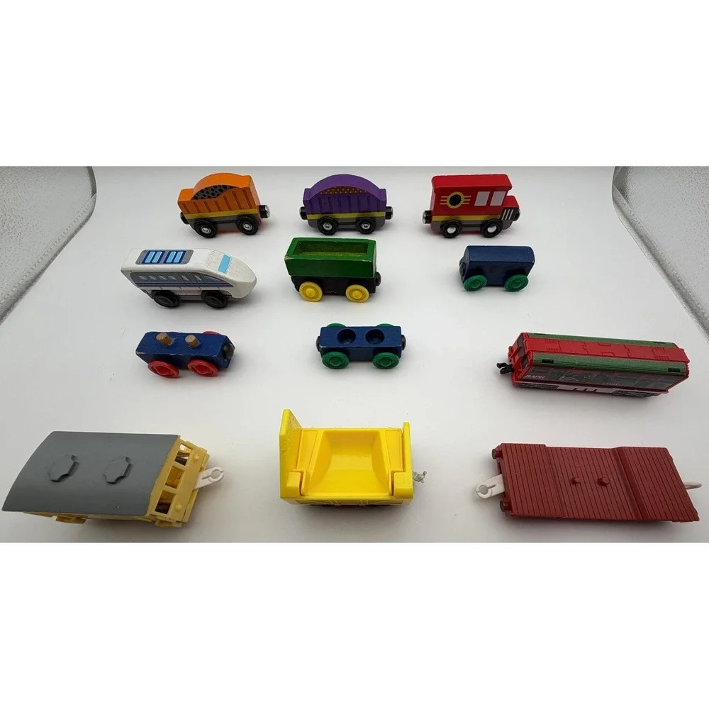 Mixed Toy Train Lot Wooden Magnetic & Plastic TMNT Raphael Subway Car H045